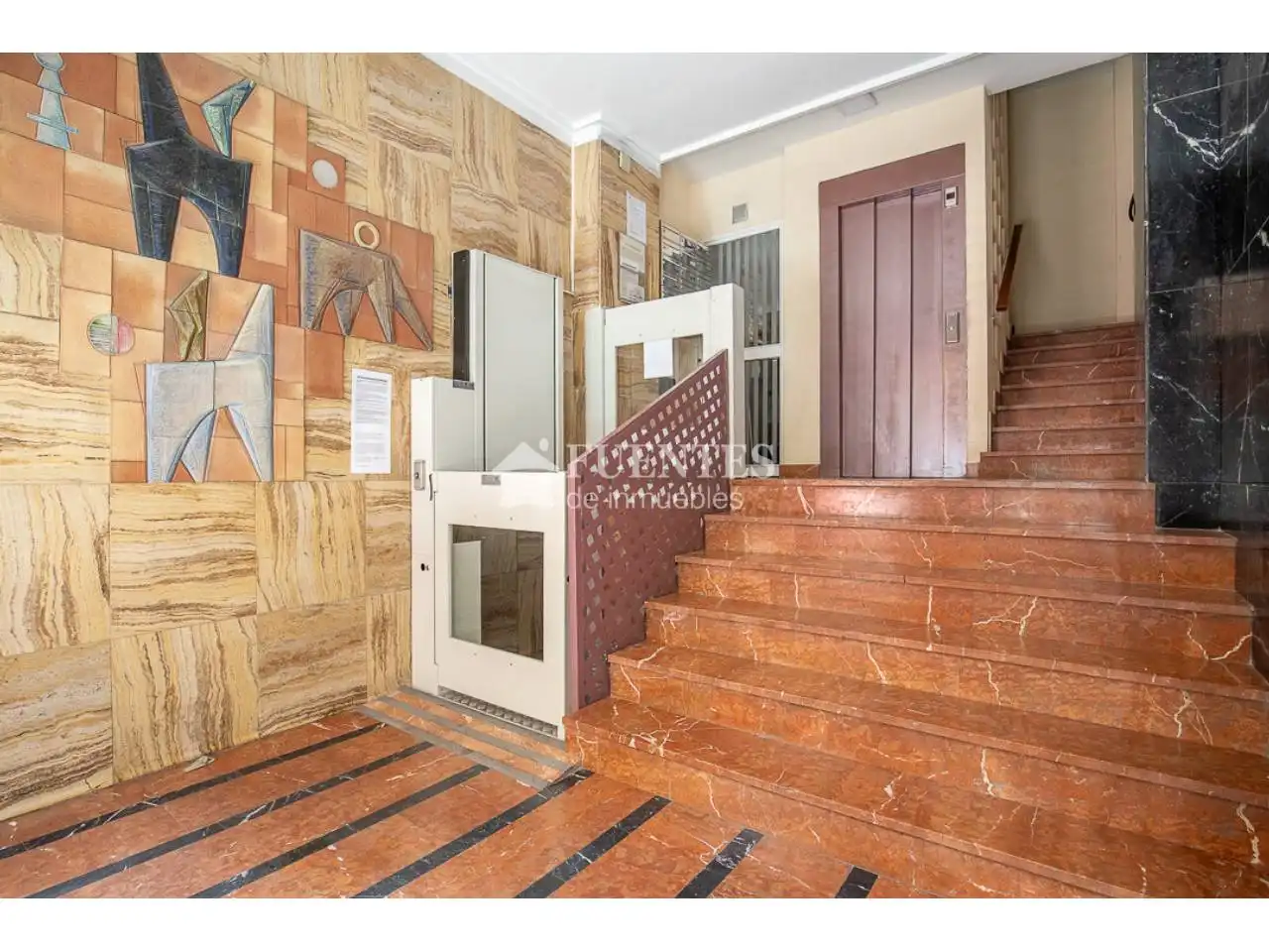 Piso en venta en Alicante / Alacant con Terraza