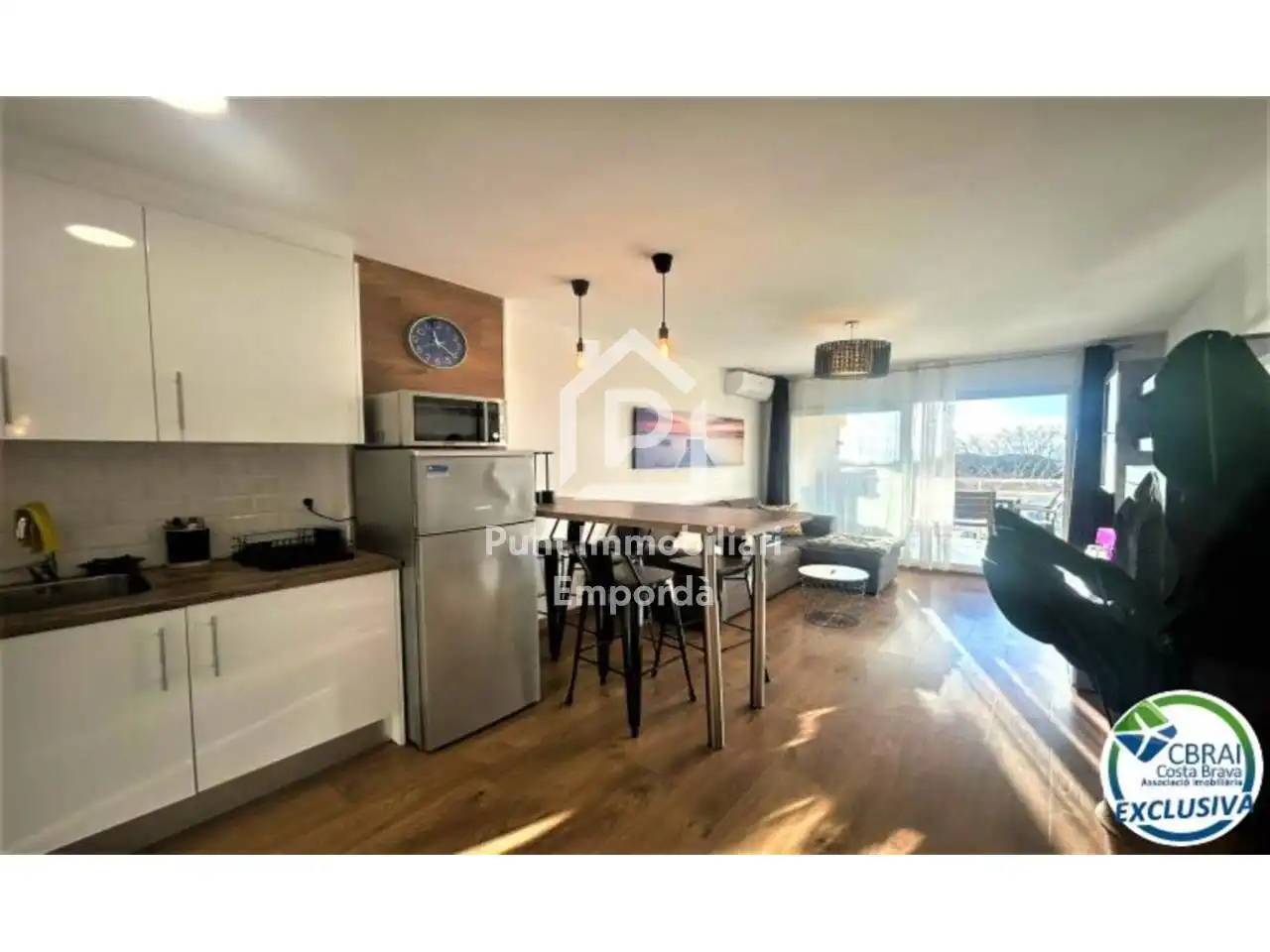 Apartamento con terraza en venta en Calle Mercè Rodoreda, imagen 3