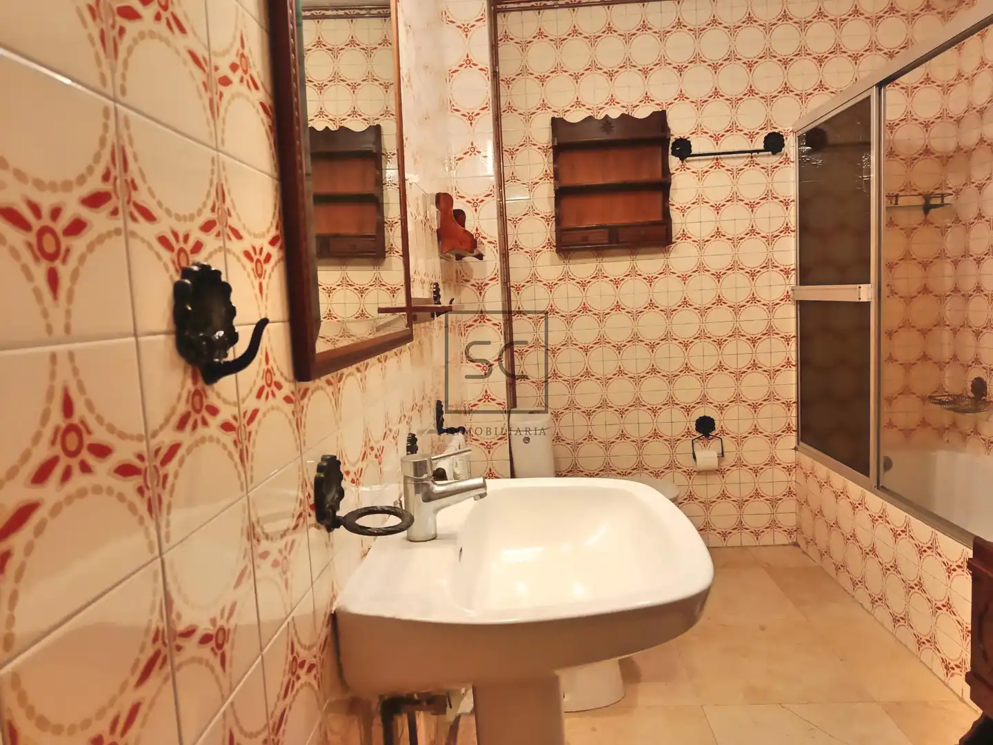 Bathroom of Flat for sale in Canido