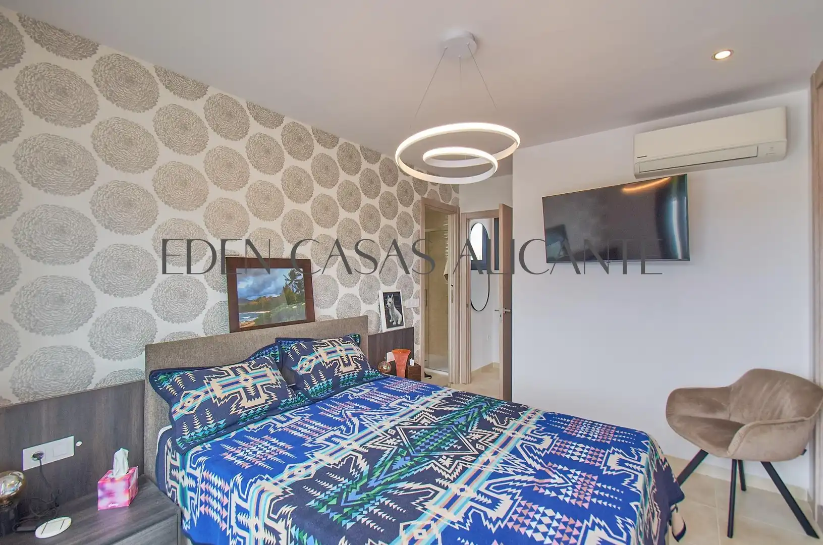 Habitación de Casa adosada en venta en Busot con Aire acondicionado, Calefacción y Jardín privado