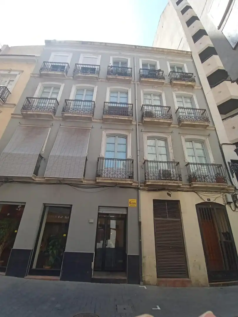 Vista exterior de Oficina de lloguer en Centro