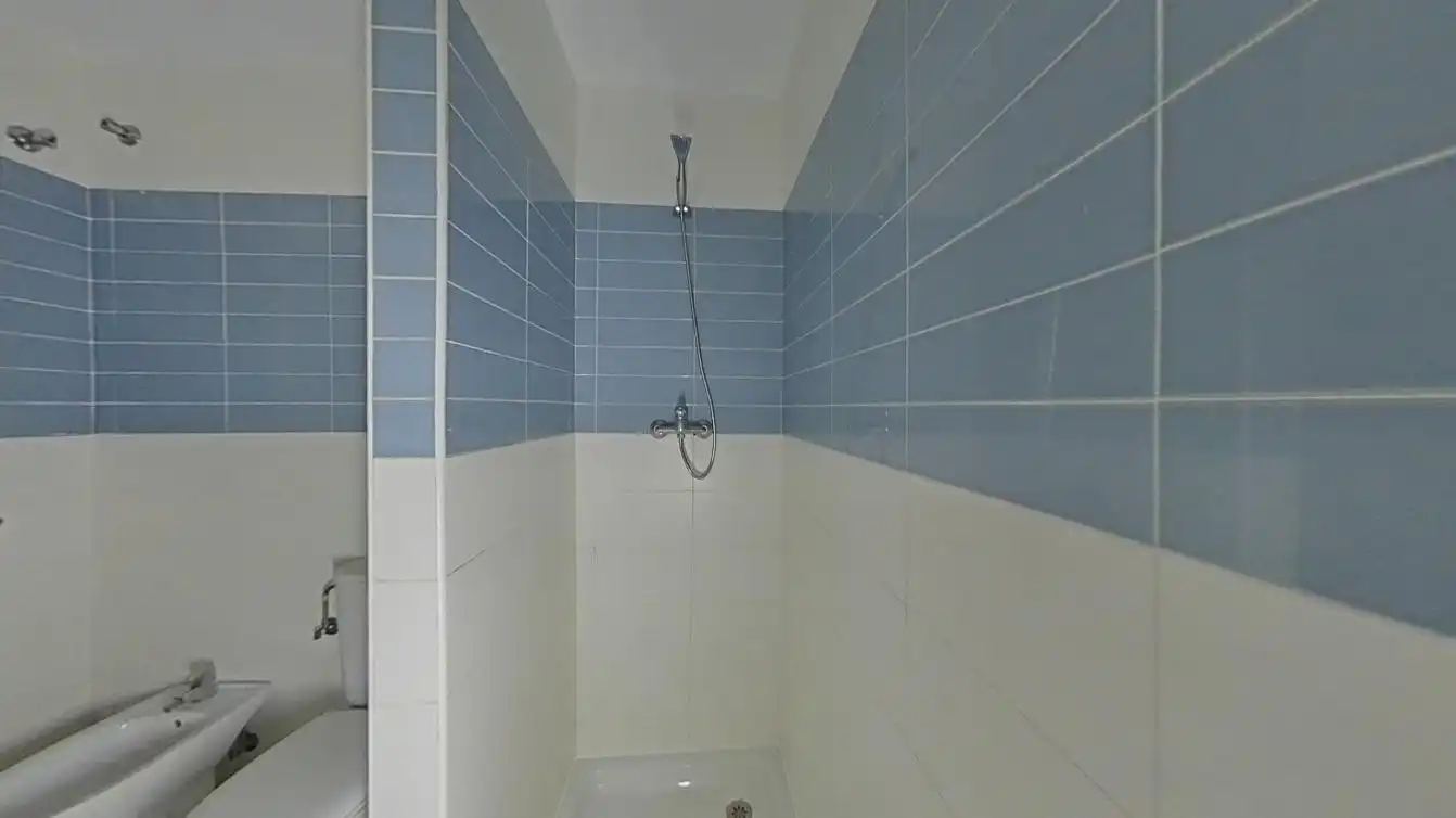 Bathroom of Flat for sale in Benidorm  with Swimming Pool