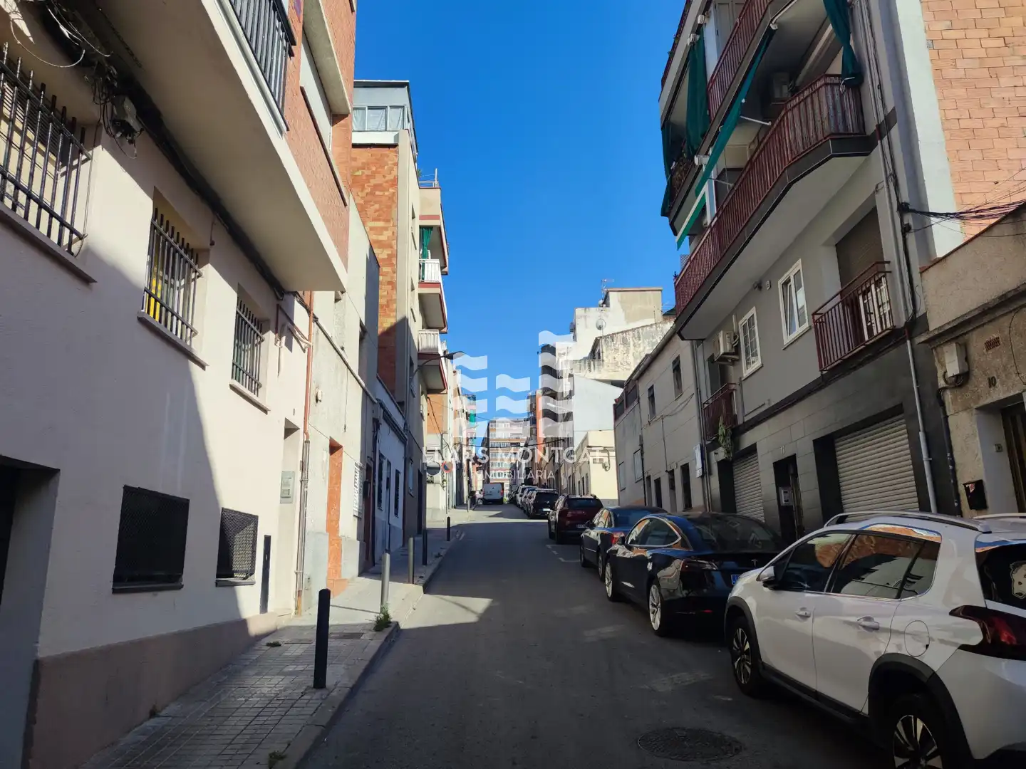 Vista exterior de Àtic en venda en Badalona amb Calefacció, Parquet i Terrassa