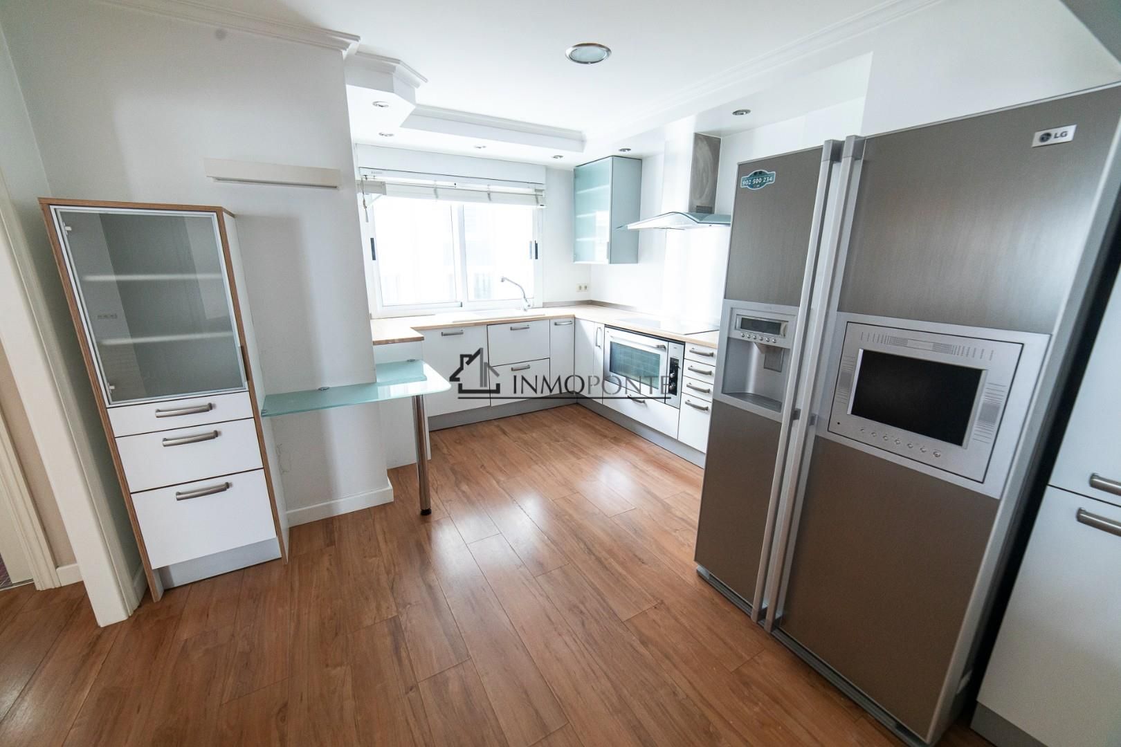 Cuina de Dúplex en venda en Pontevedra Capital 