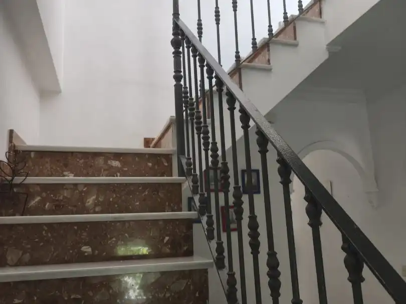 Maisonette zum Verkauf in La Algaba mit Klimaanlage, Terrasse und Balkon