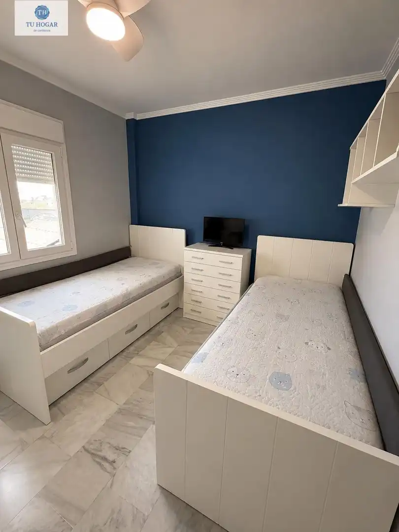 Dormitori de Pis en venda en Alcalá de Guadaira amb Aire condicionat, Terrassa i Balcó