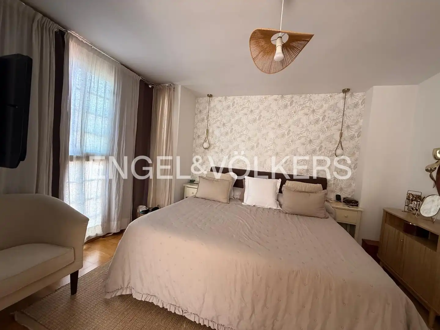 Habitación de Casa adosada en venta en Rivas-Vaciamadrid con Aire acondicionado, Calefacción y Jardín privado