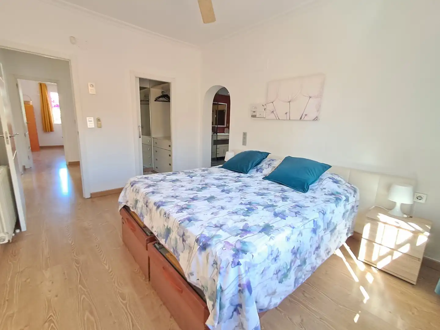 Habitación de Casa o chalet de alquiler en L'Alfàs del Pi con Aire acondicionado, Calefacción y Jardín privado