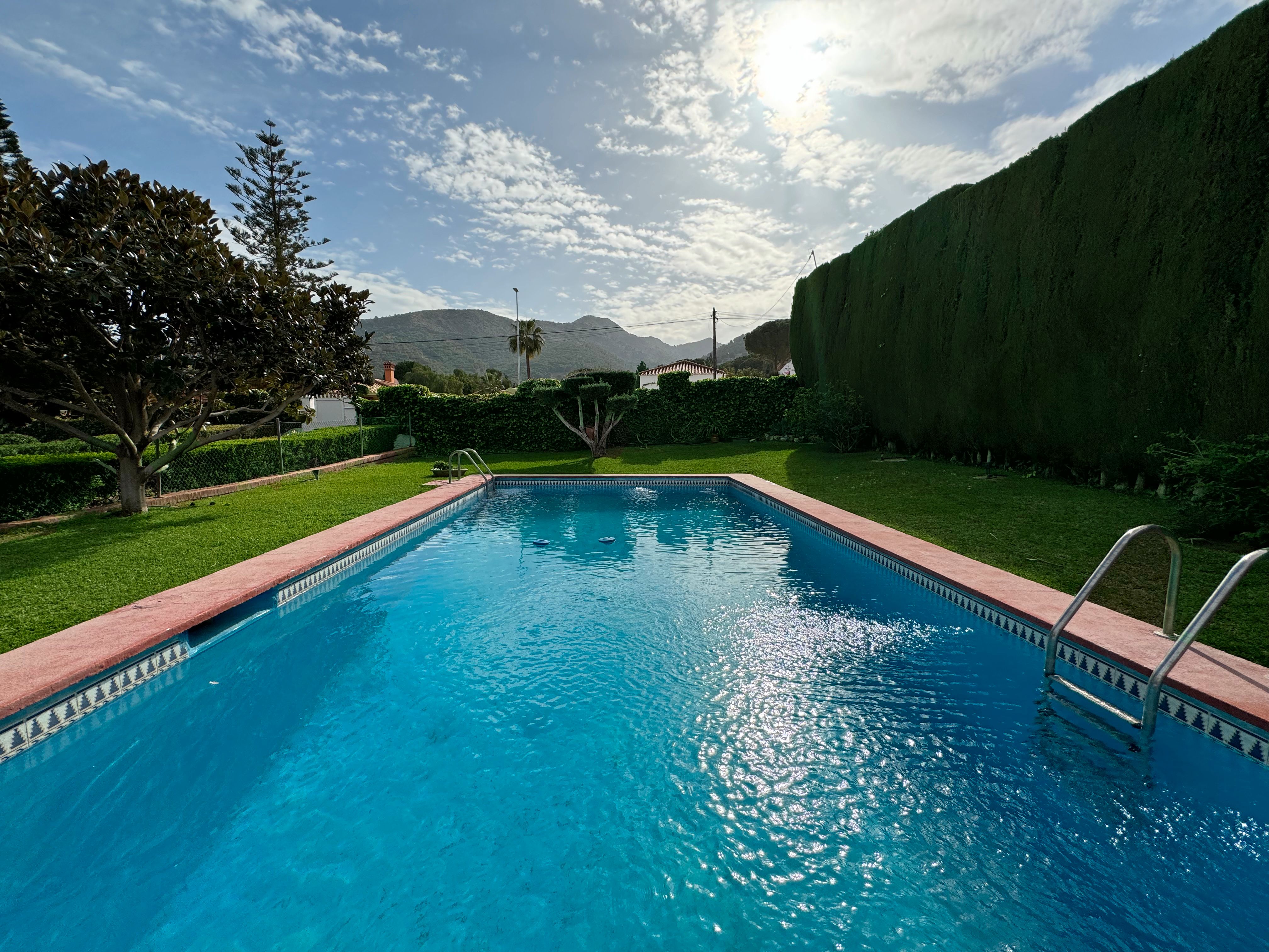 Casa o chalet en venta en Calle Antequera, 176, Pinos de Alhaurín