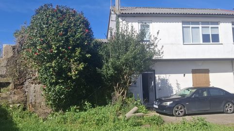vivienda soleada a tan solo 5 minutos de Carballo, direccion Ardaña