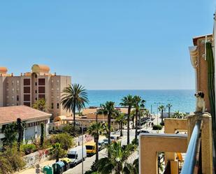 Vista exterior de Àtic en venda en Torrevieja amb Aire condicionat i Terrassa