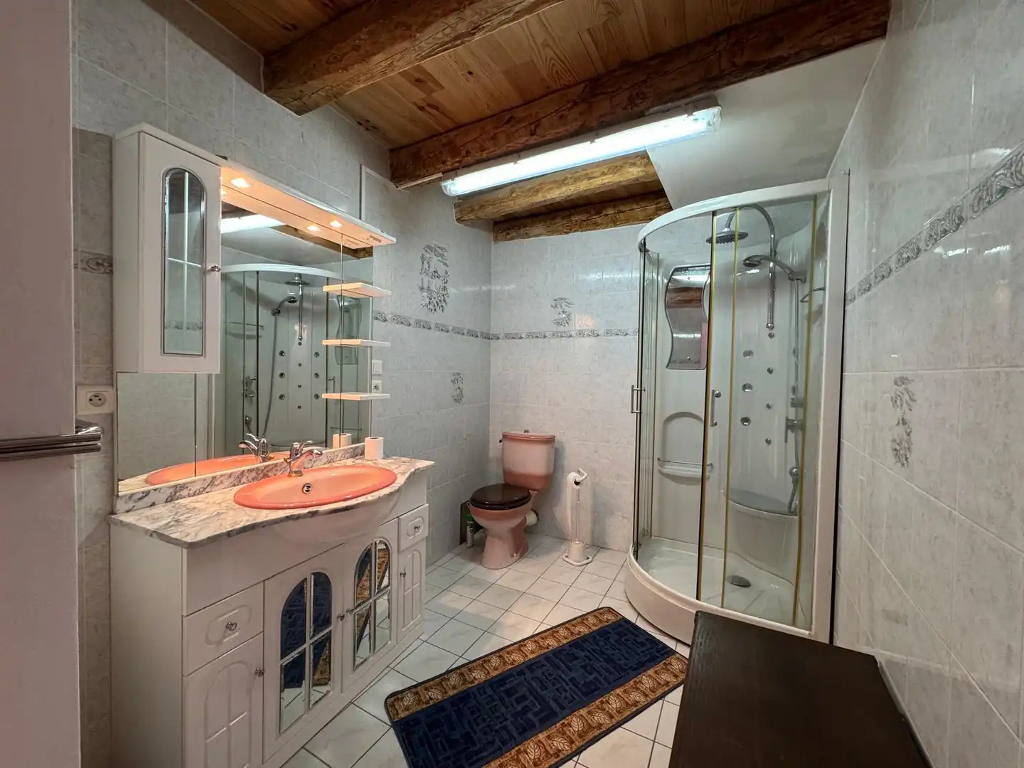 Bathroom of Houses for sale in Sigüés