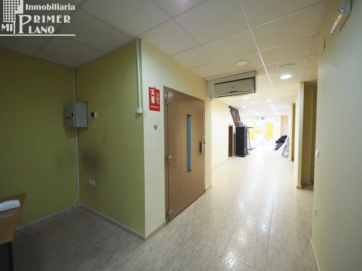 Local comercial de lloguer a Tomelloso, imagen 3