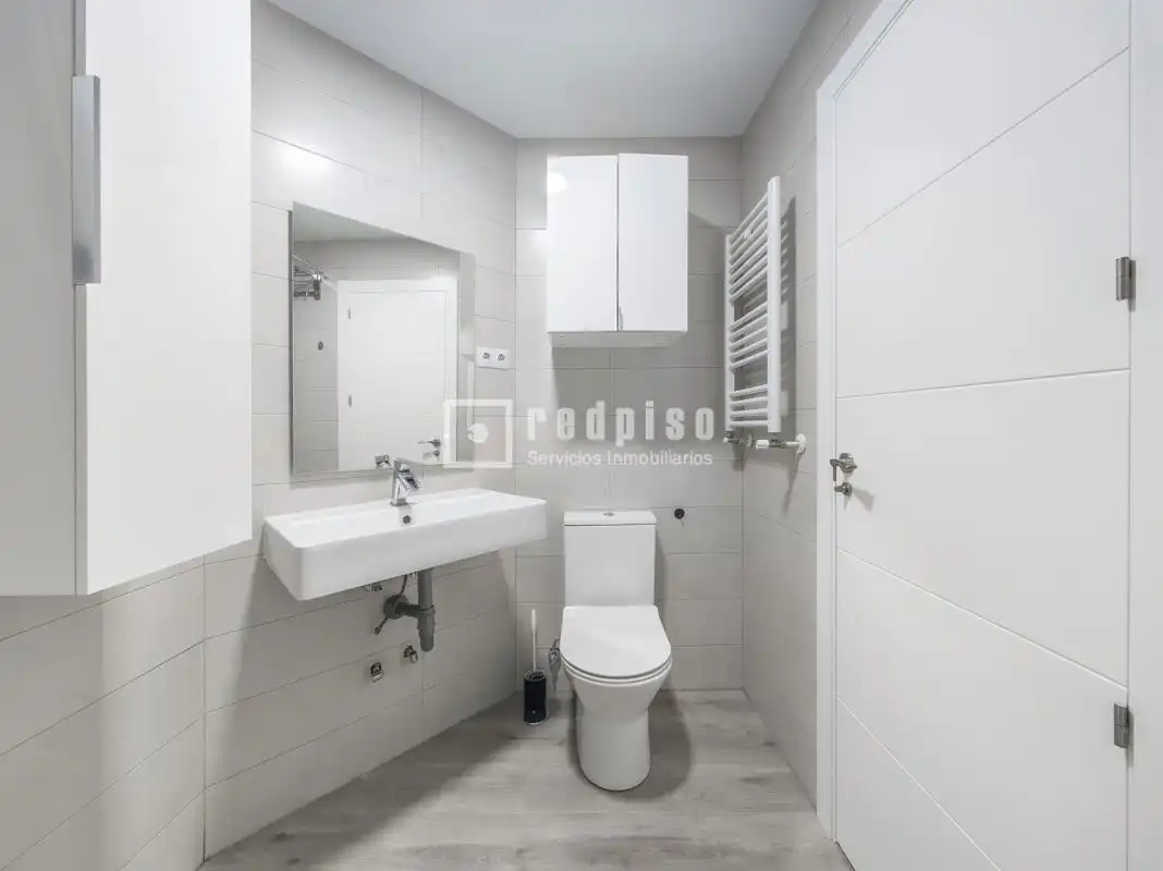 Baño de Piso en venta en Rivas-Vaciamadrid con Aire acondicionado, Calefacción y Jardín privado