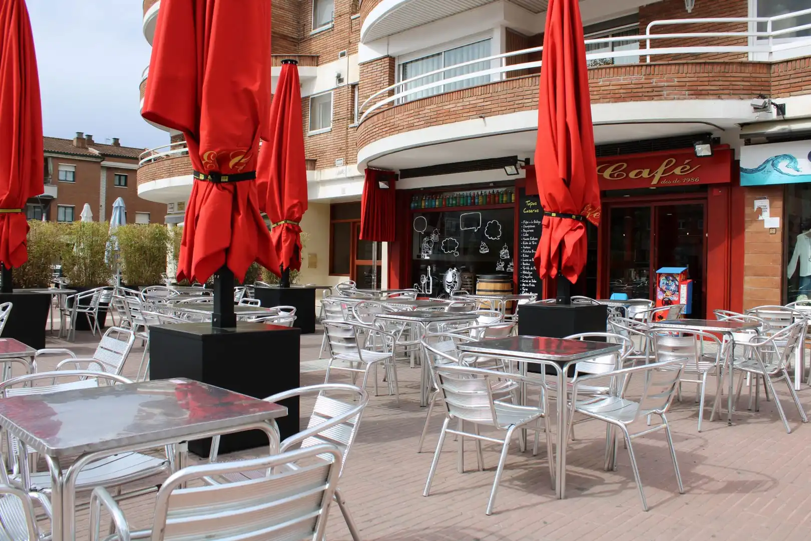 Local commercial à louer à La Roca del Vallès, imagen 4