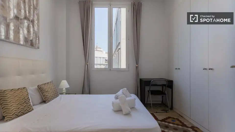 Appartamento con terrazza in affitto a Ciutat Vella, imagen 6