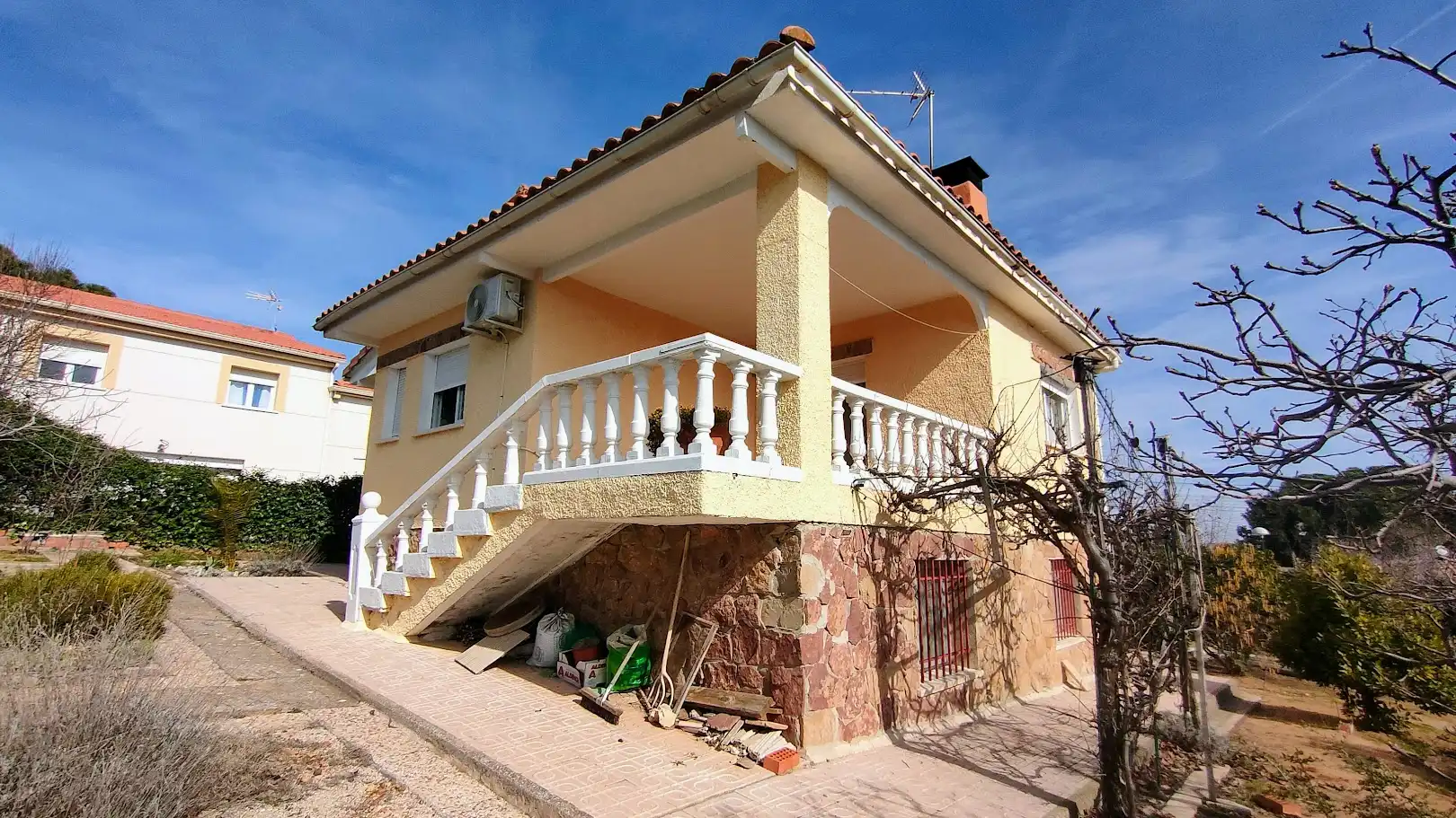 Vista exterior de Casa o chalet en venta en Torrejón del Rey con Aire acondicionado, Calefacción y Jardín privado
