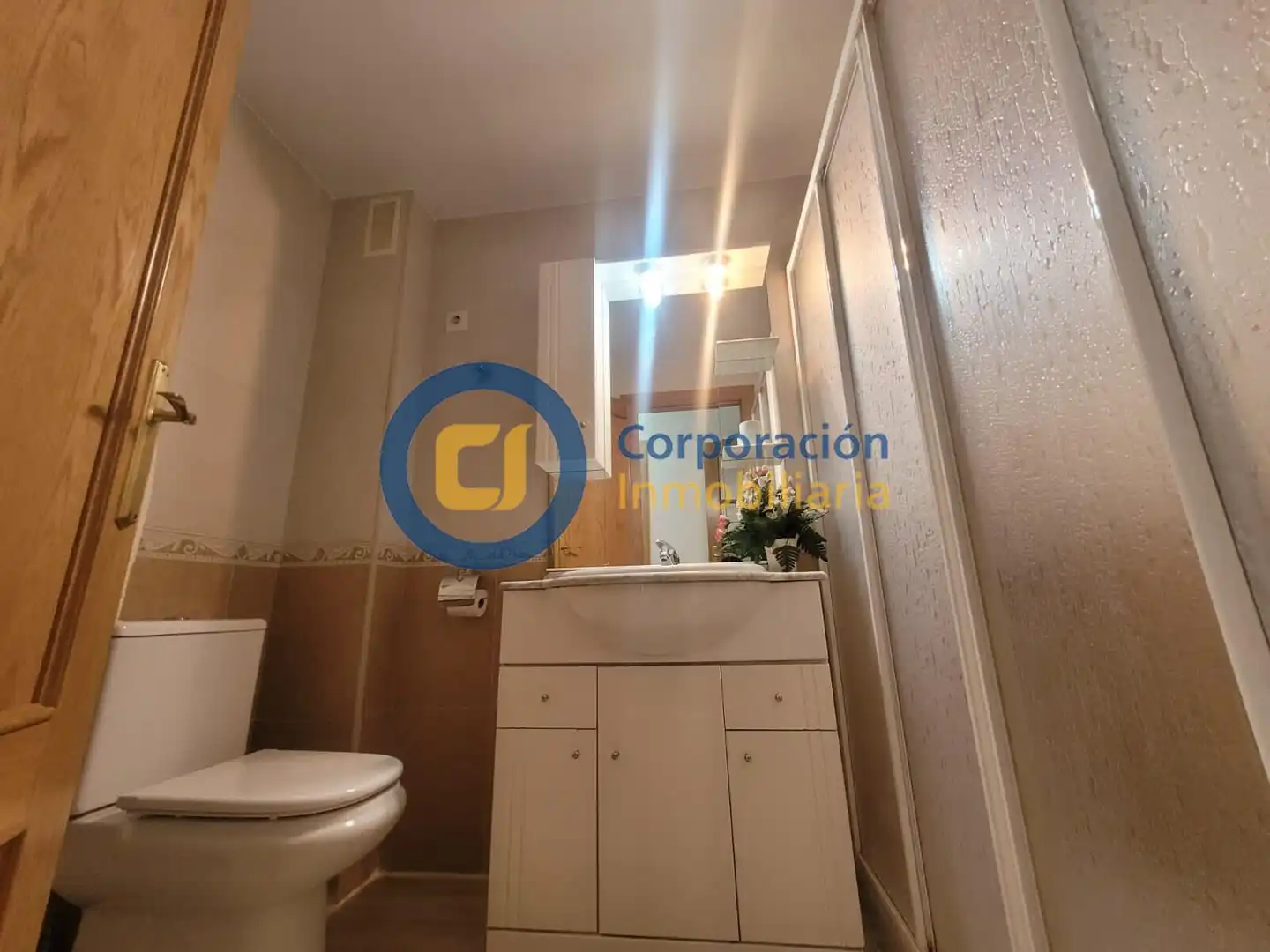Baño de Piso en venta en Lorca con Aire acondicionado y Amueblado