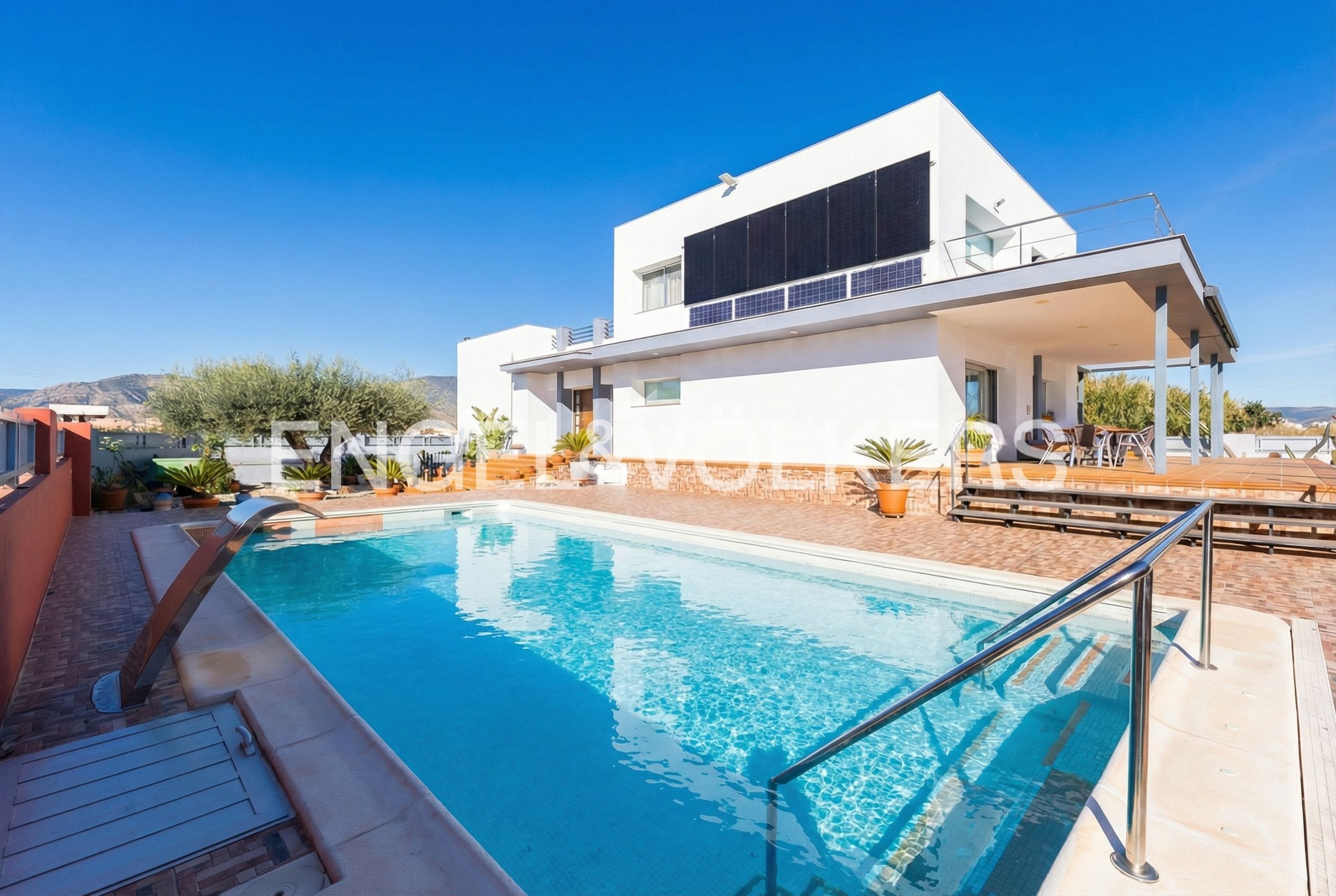 Exterior view of House or chalet for sale in Castellón de la Plana / Castelló de la Plana  with Heating, Private garden and Balcony