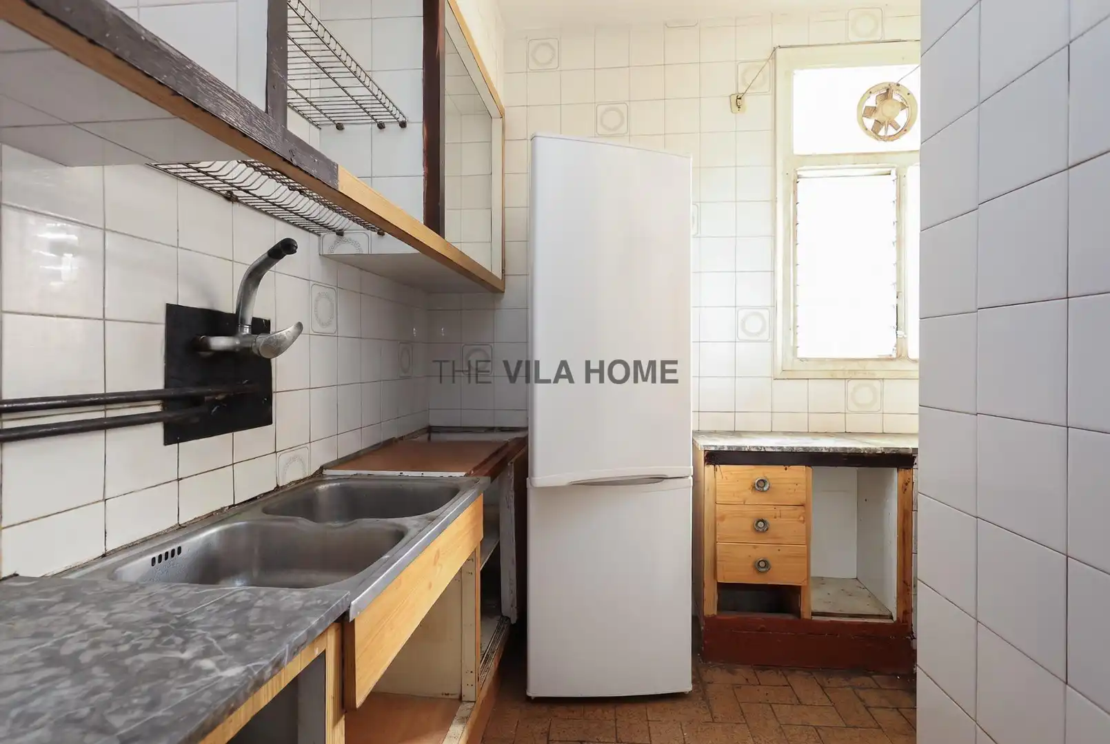Küche von Wohnung zum Verkauf in Vilanova i la Geltrú mit Balkon