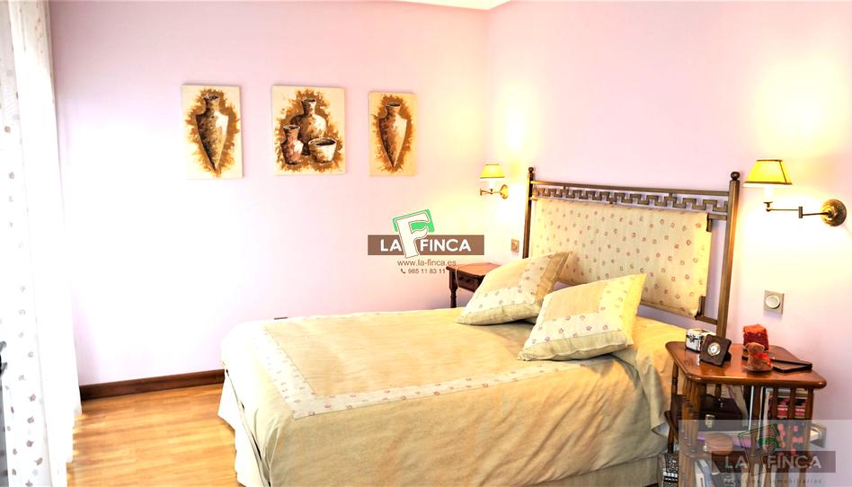 Foto 1 de Piso de alquiler en Historiador Juan Uria, Milán - Pumarín, Asturias