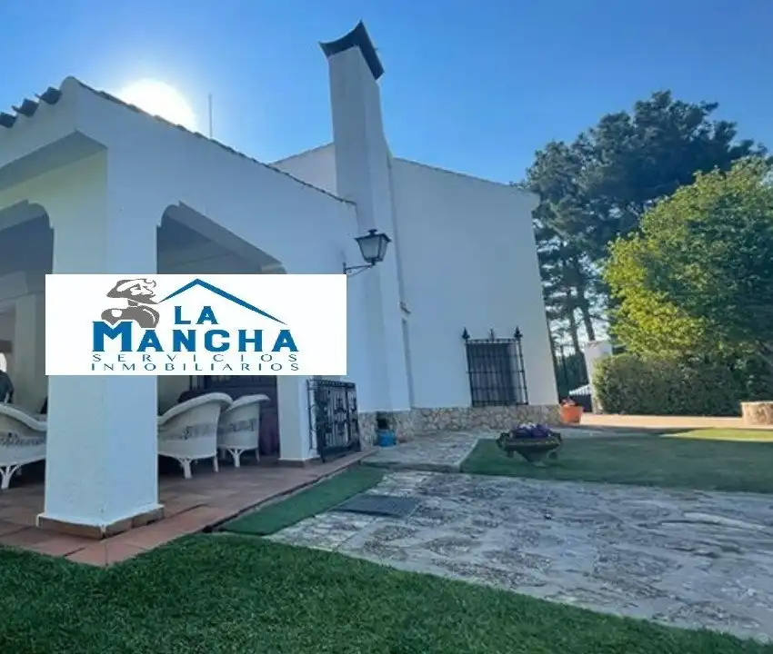 Casa rústica amb piscina en venda a Calle GARDENIA, imagen 11