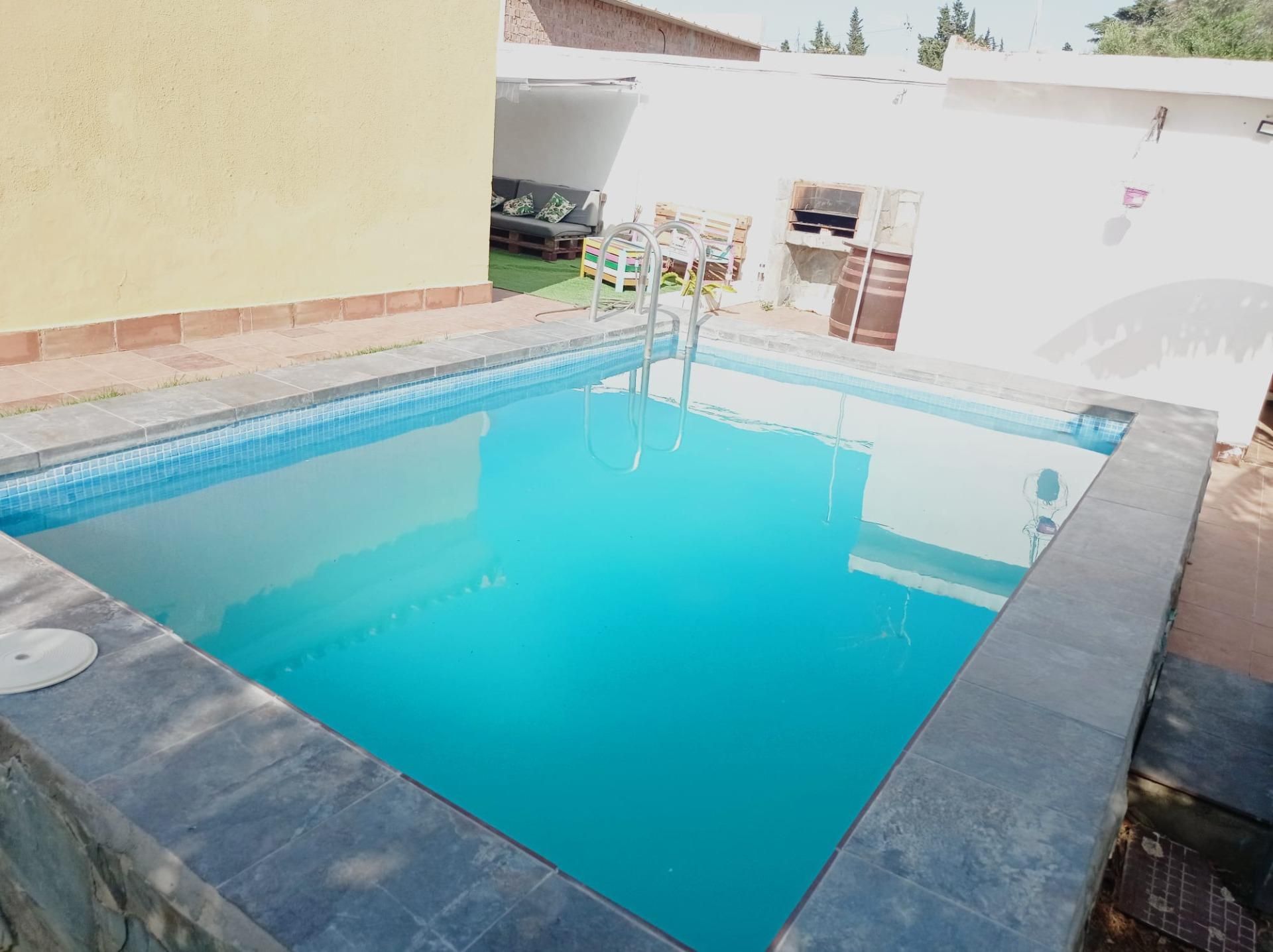 Swimming pool of House or chalet for sale in Chiclana de la Frontera  with Air Conditioner, Terrace and Storage room
