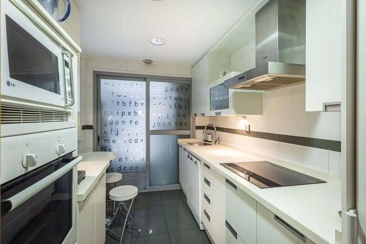 Cocina de Piso en venta en Granada con Aire acondicionado y Calefacción