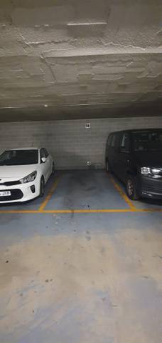 Garaje en Alquiler en Carrer de Saragossa en El Putget i el Farró