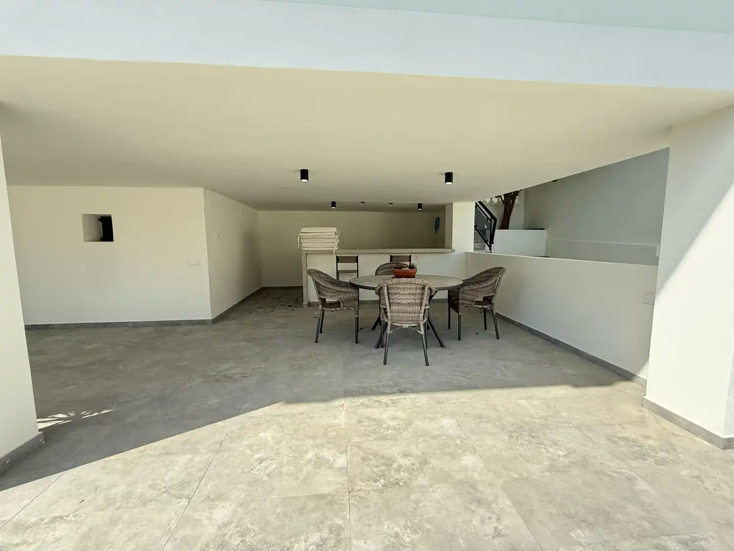 Terrassa de Casa o xalet en venda en Castelldefels amb Aire condicionat, Calefacció i Jardí privat