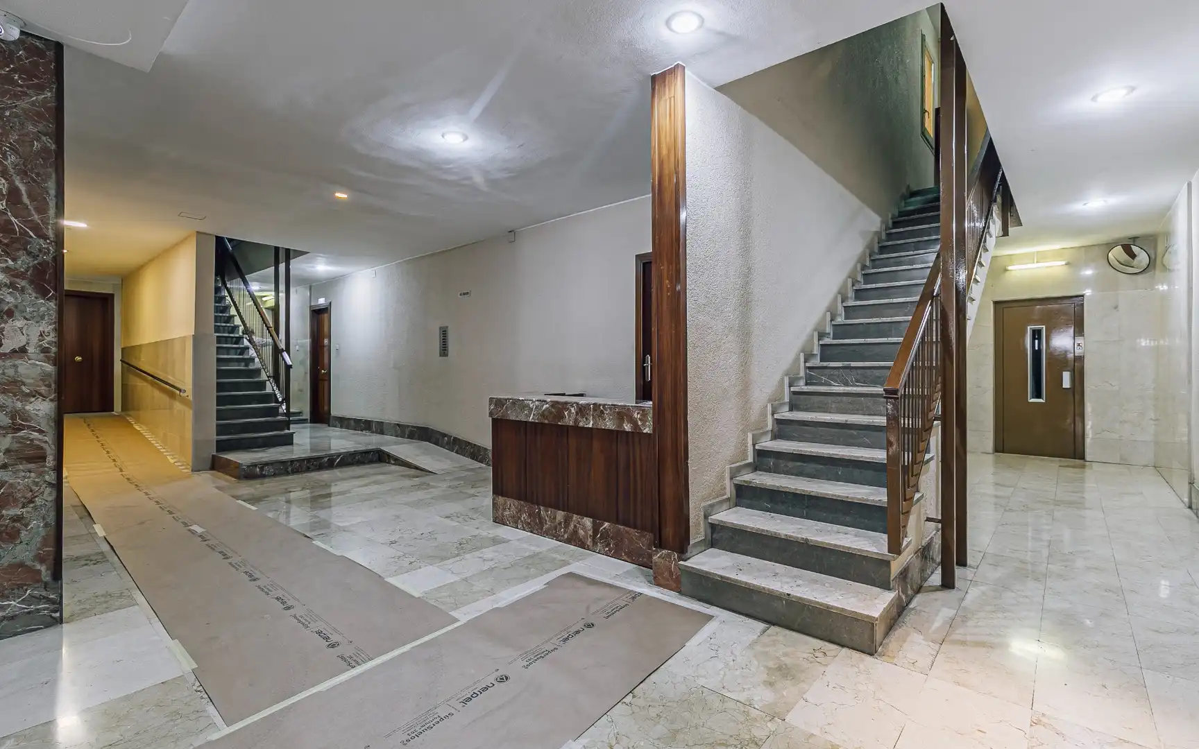 Piso en venta en Barcelona con Aire acondicionado, Amueblado y Balcón