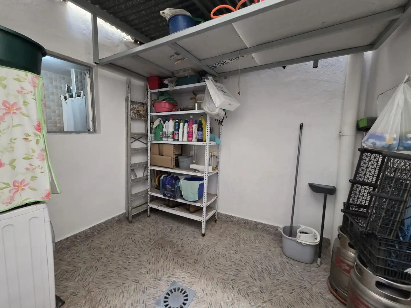 Flat for sale in Cuevas Bajas  with Air Conditioner, Heating and Furnished