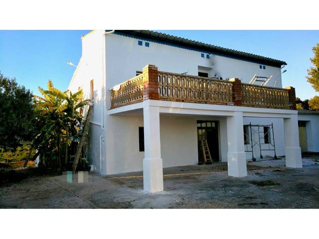 Casa-chalet en Venta en Ciutat del Transport - La Salera