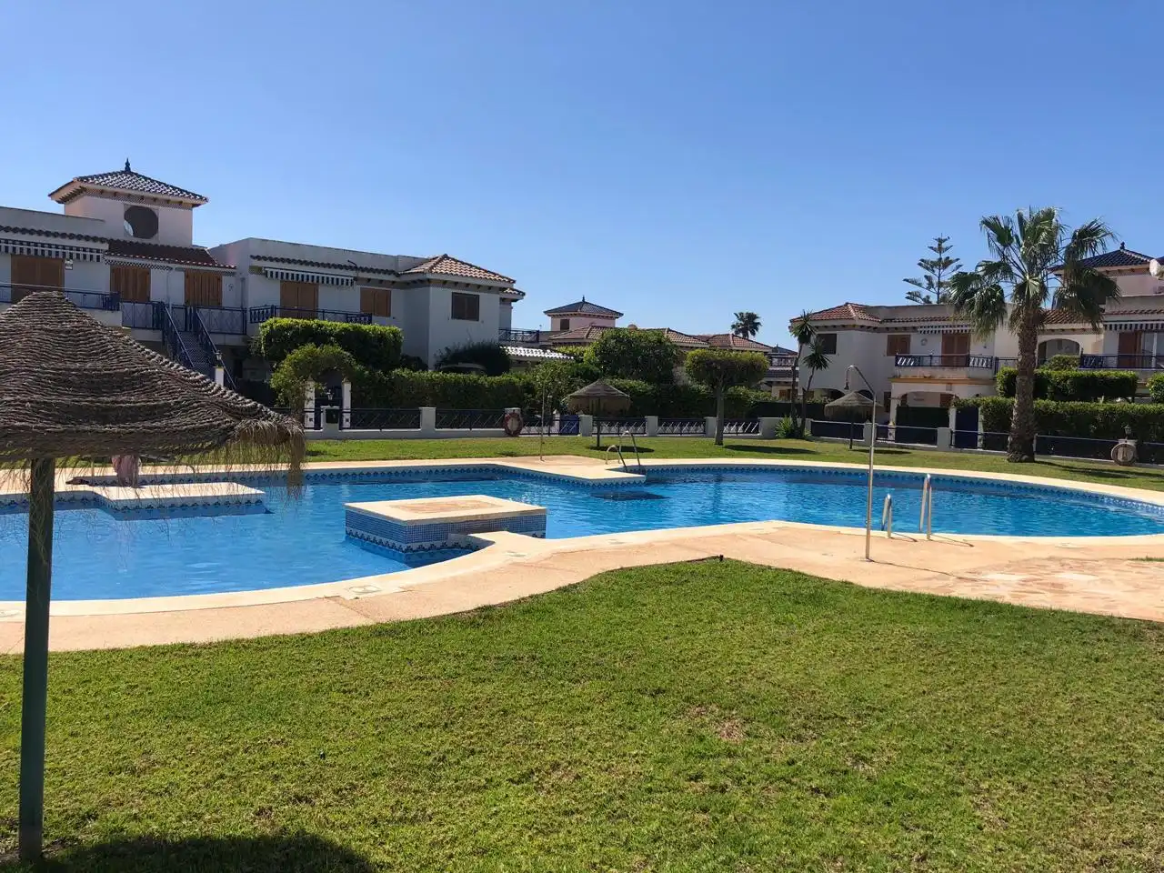 Schwimmbecken von Wohnung zur Miete in Vera mit Klimaanlage, Terrasse und Möbliert