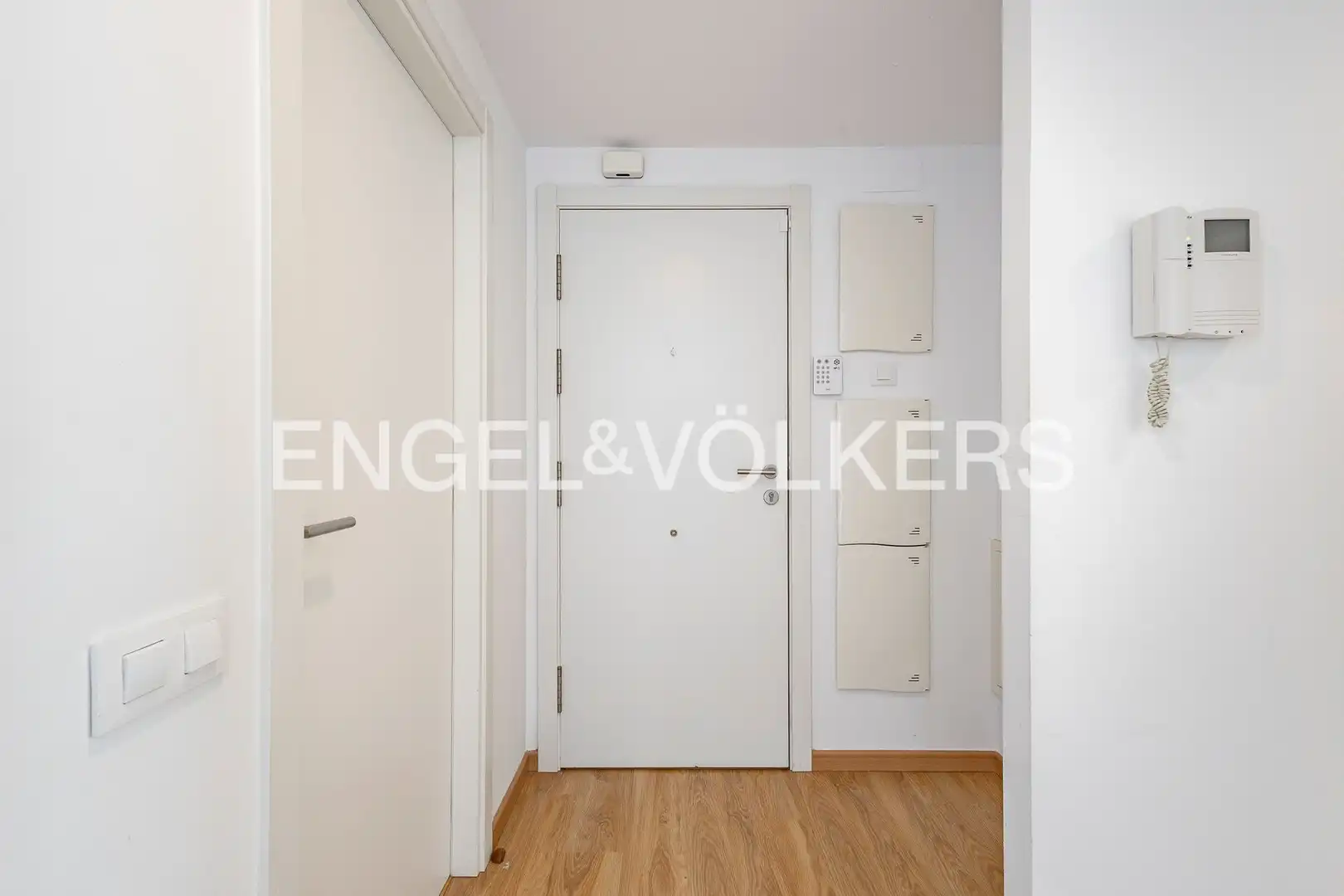 Piso en venta en Sant Just Desvern con Aire acondicionado, Calefacción y Jardín privado