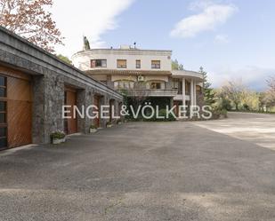 Exterior view of House or chalet for sale in Els Hostalets de Pierola  with Air Conditioner, Heating and Private garden