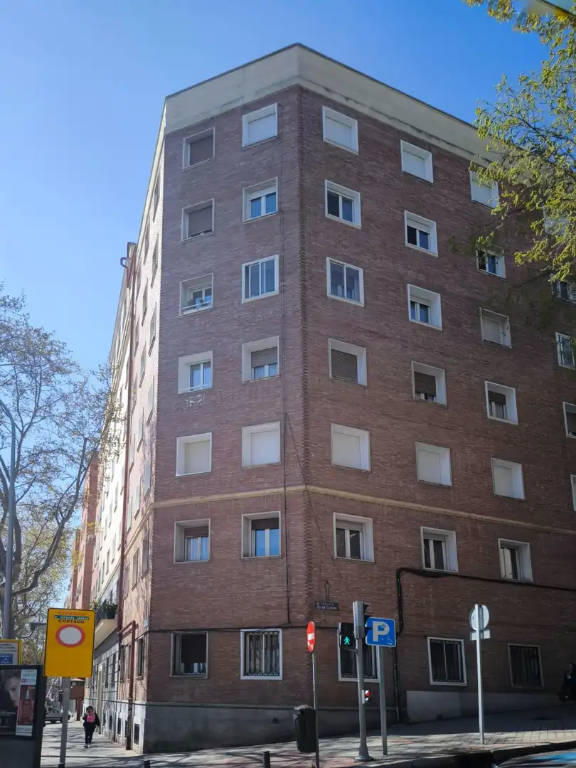 Exterior view of Flat for sale in Madrid  with Air Conditioner, Heating and Storage room