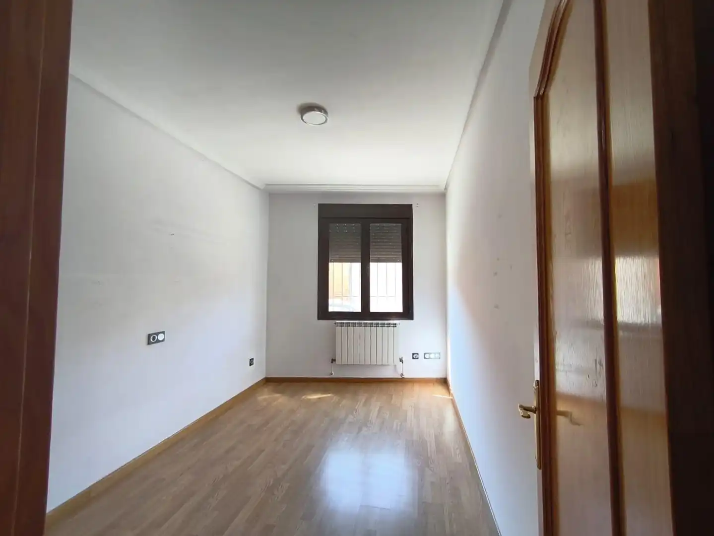 Habitación de Planta baja en venta en Ocaña con Calefacción