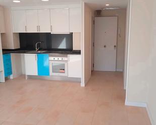 Küche von Wohnung miete in Móra d'Ebre mit Klimaanlage, Heizung und Ofen