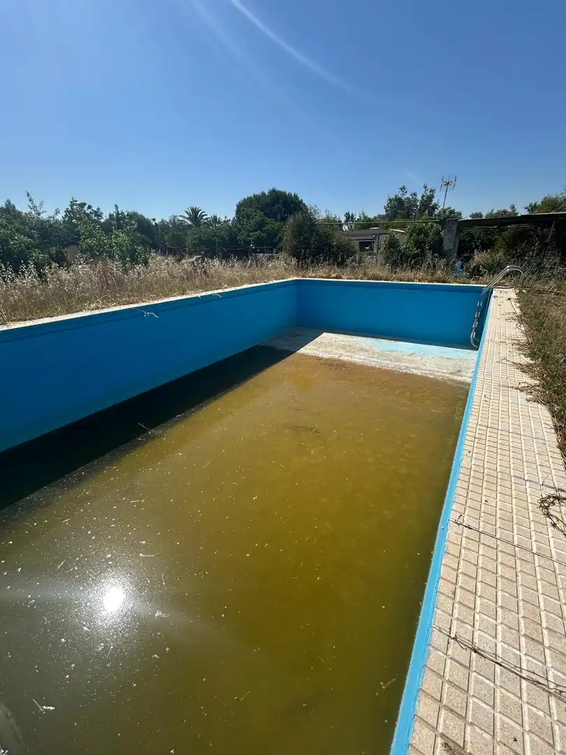 Piscina de Casa o xalet en venda en Utrera