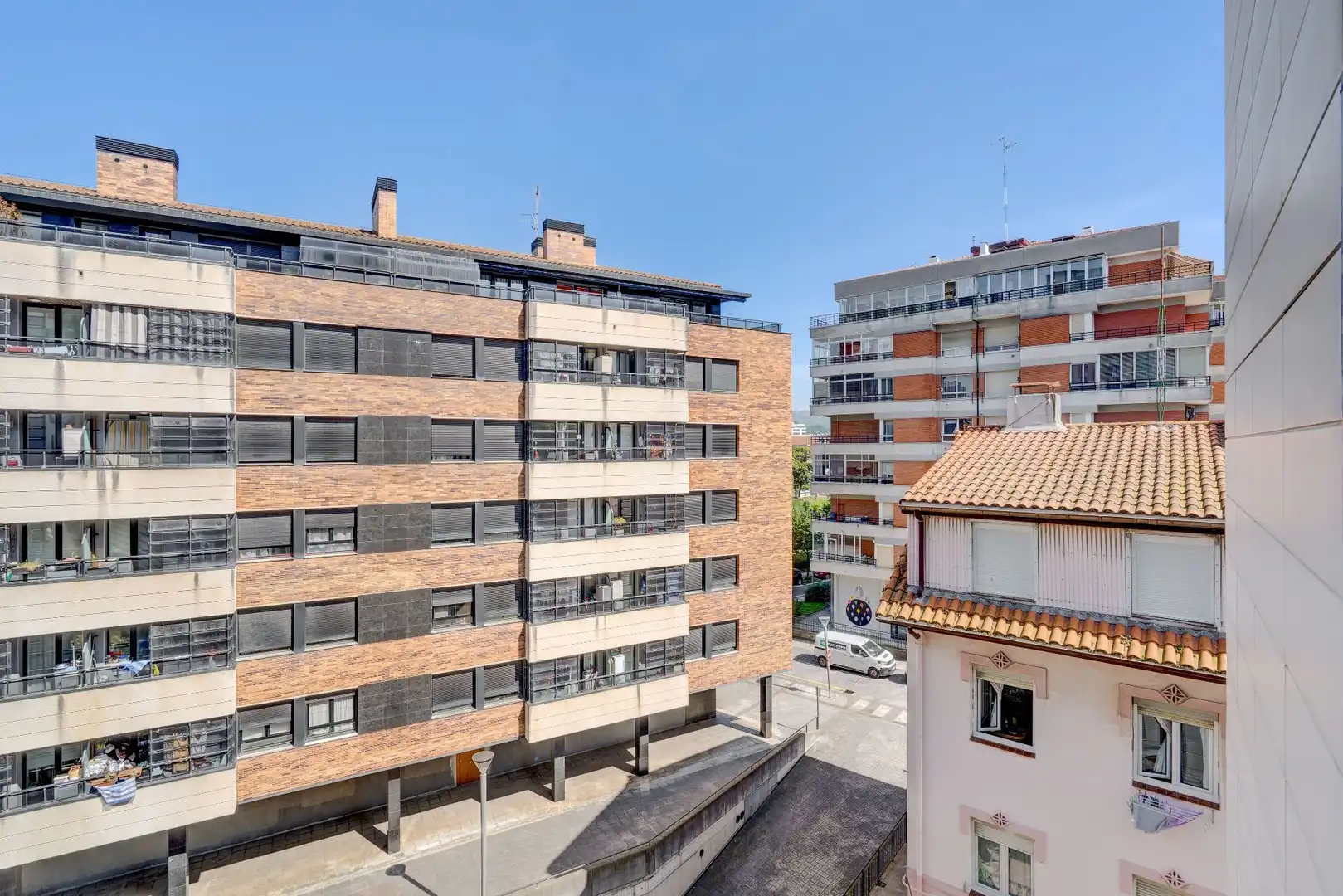 Vista exterior de Pis en venda en Donostia - San Sebastián 