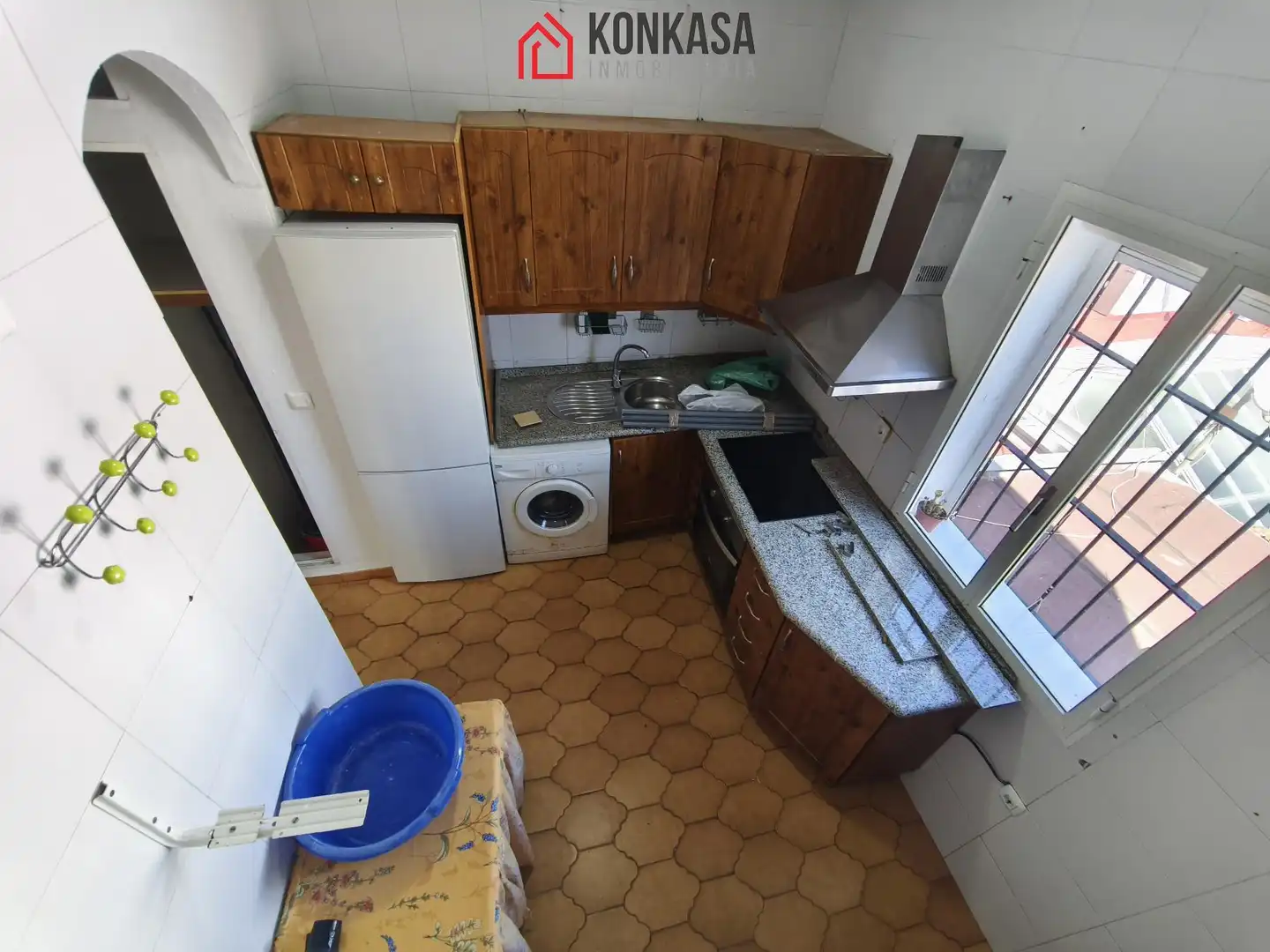 Cuina de Casa o xalet en venda en Arcos de la Frontera amb Aire condicionat, Terrassa i Traster