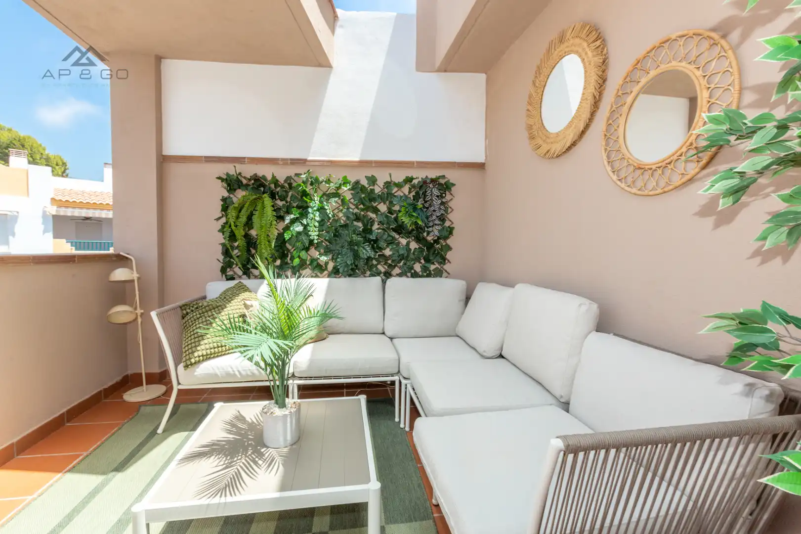Terrasse von Dachboden zur Miete in Almuñécar mit Klimaanlage, Terrasse und Möbliert