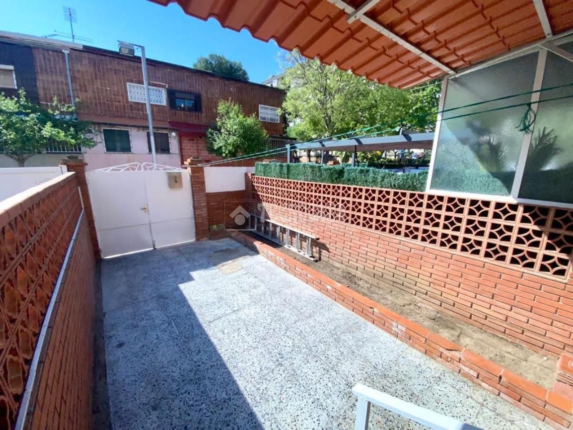 Terrace of Single-family semi-detached for sale in  Barcelona Capital  with Heating, Parquet flooring and Terrace
