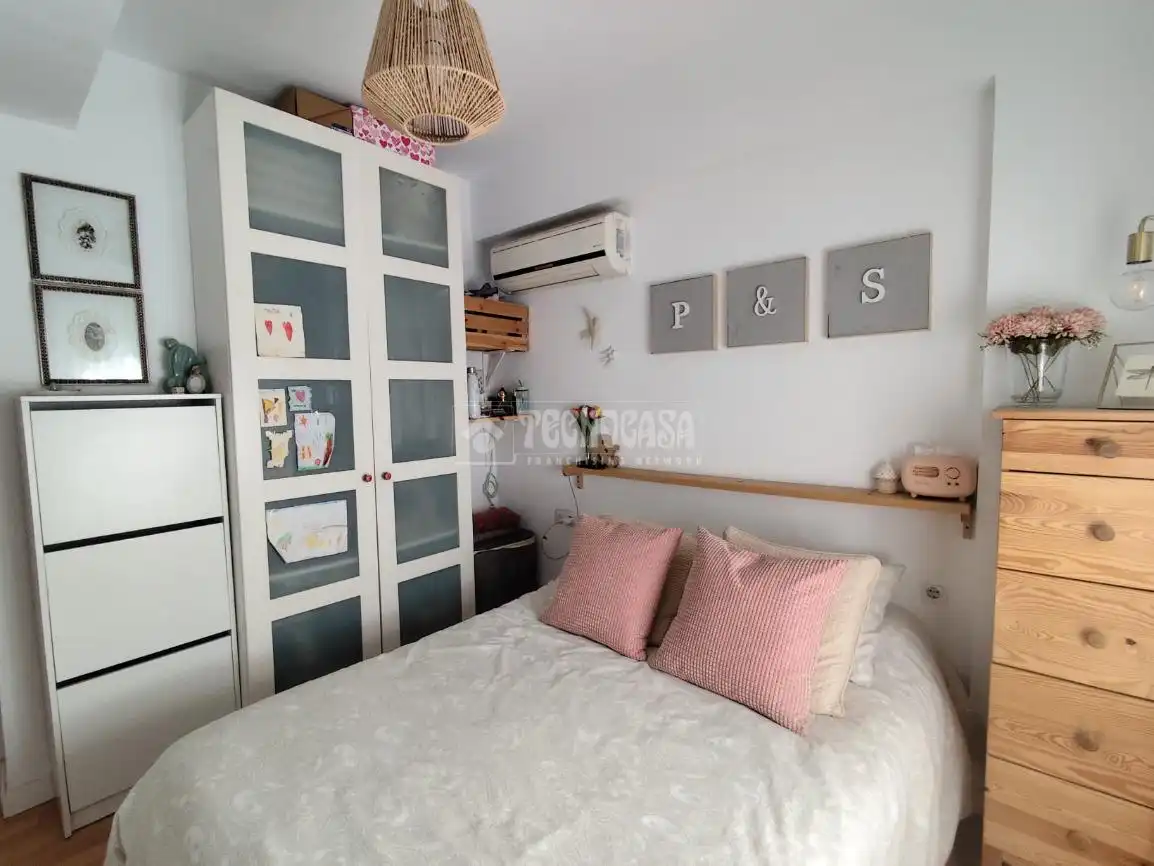 Dormitori de Àtic en venda en Córdoba amb Aire condicionat, Parquet i Terrassa