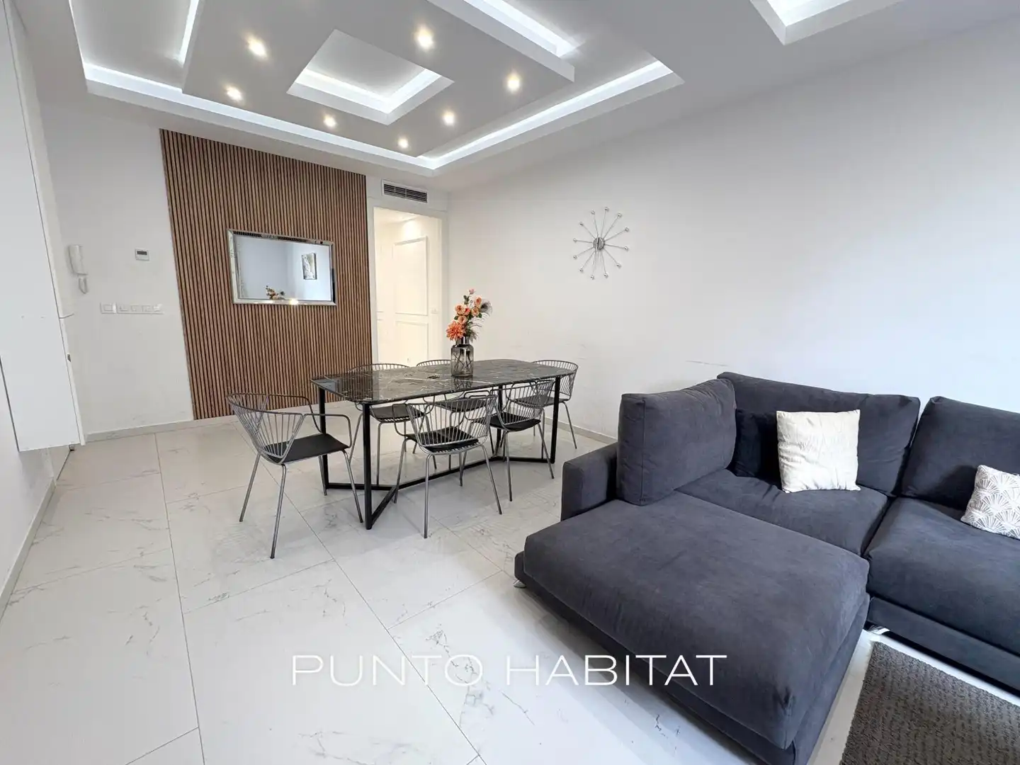 Piso con terraza en venta en Carrer del Consell de Cent, imagen 13