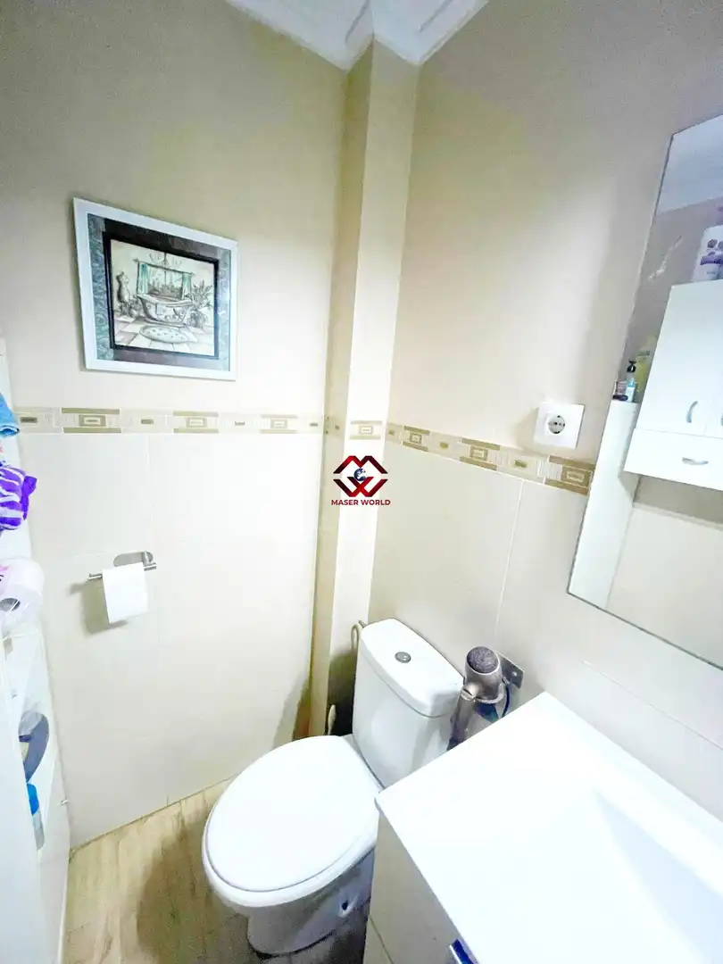 Chalet con jardín en venta en Calle islas azores, imagen 12