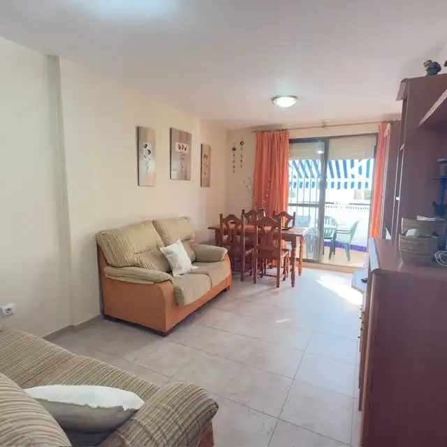 Sala d'estar de Planta baixa en venda en Chiclana de la Frontera amb Terrassa, Traster i Moblat