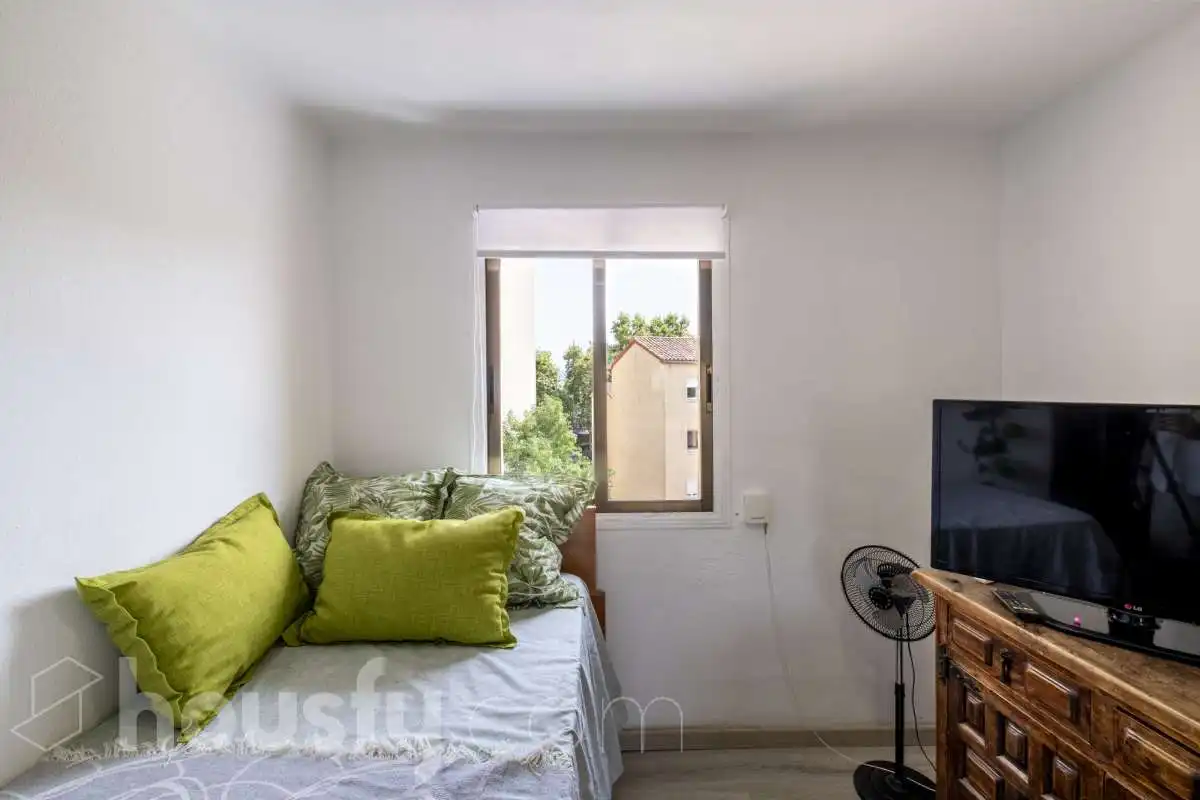 Habitación de Piso en venta en Granollers con Amueblado y Balcón