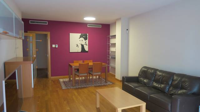 Piso en Alquiler en Calle de Portbou, 11 en Sants-Badal